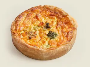 Quiche de salmón & brócolí