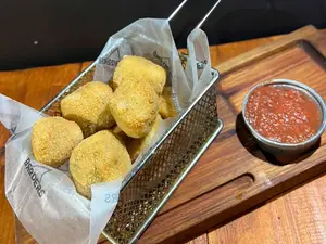 Bocaditos De Muzzarella