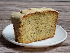 Porción budín de limón