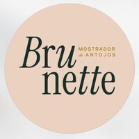 Brunette Mostrador De Antojos