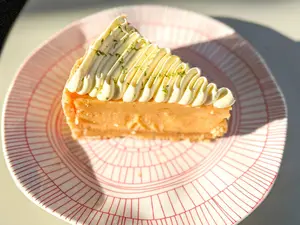 Porcion Key Lime Pie