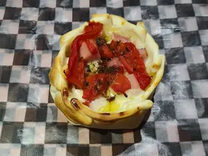 Empanada Jamón Y Morron