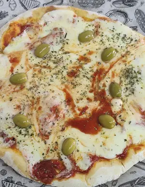 Pizza Calabresa