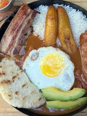 Bandejita paisa