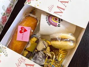 Desayuno sorpresa caja bandeja