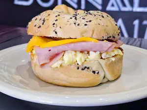 Bagel Americano