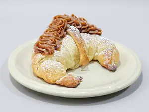 Croissant Grande Relleno