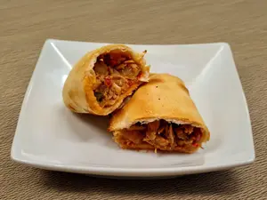 Empanada de atun frita