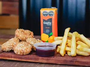 MENU INFANTIL NUGGETS