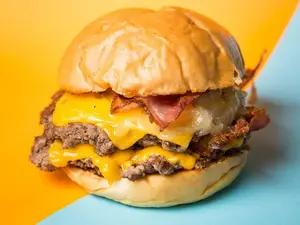 Quinta Avenida Burger