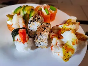 5 piezas omakase by futu