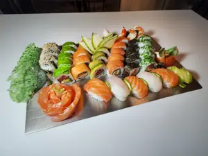 50 piezas salmón premium