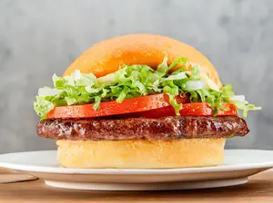 Classic burger simple con papas
