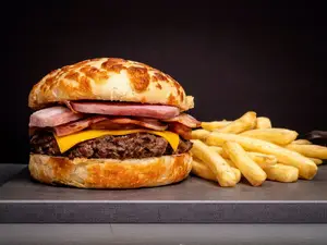 Cheeseburger Simple Bacon