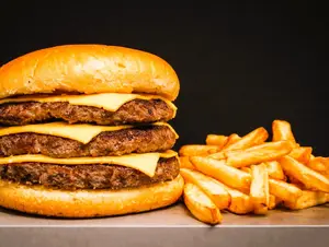 Cheeseburger XL Triple