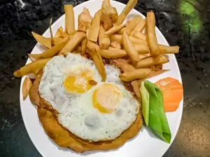 Milanesa de pollo completa