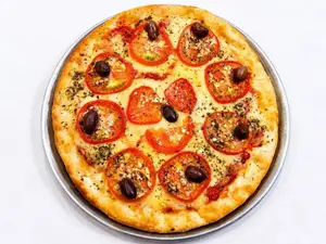 Pizza napolitana al estilo argentino