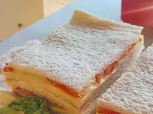 Sandwich De Miga Tomate X1