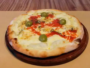 Pizza Muzzarella