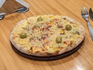 Pizza provolone