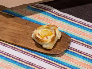 Canastita de jamón y ananá