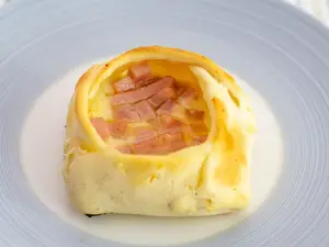 Canastita de jamón y queso