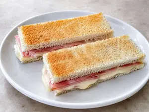 Tostados de jamón y queso x2