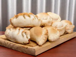 12 empanadas