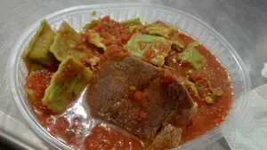 Ravioles Verduras Con Salsa Elección