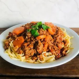 Cinta ancha con boloñesa