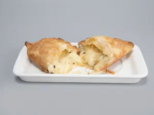 Empanada de Cebolla y queso
