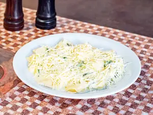 Noquis con salsa rosa