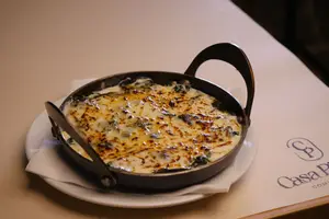 Espinacas a la crema gratinadas
