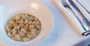 Ñoquis con 4 quesos gratinados