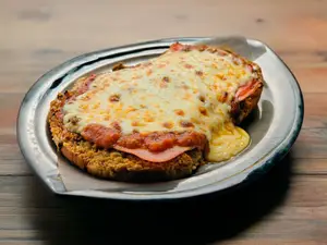 Milanesa de pollo napolitana