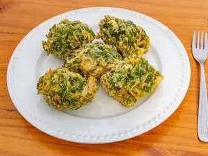 Buñuelos de acelga (5 unid)