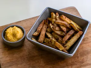 Papas Horneadas + Dip