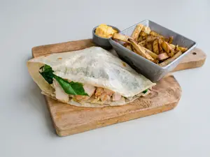 Quesadilla De Chicken Palta