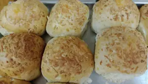 100 GR PAN SABORIZADO CON QUESO