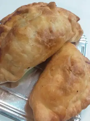EMPANADA DE POLLO