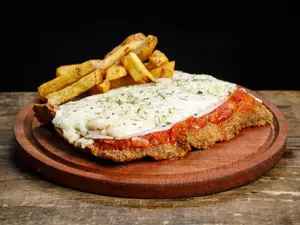 Milanga Napo Con Papas Fritas