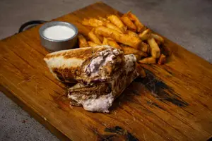 Wrap bondio con papas fritas