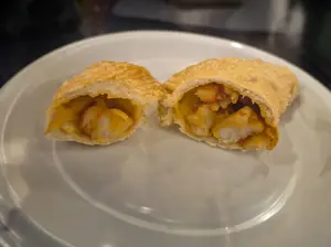Empanada de langostinos