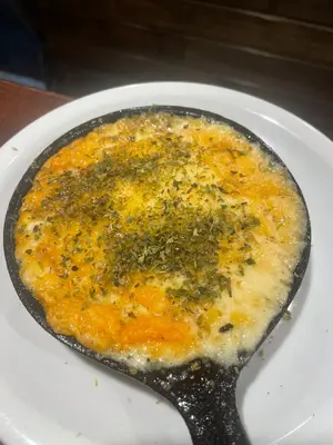 Provoleta al oreganato