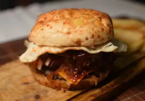 Hamburguesa Triple Barbacoa