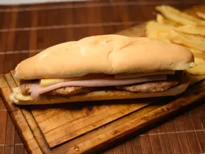 Sang. bondiola jamon y queso