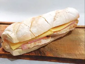 Sang. de pollo jamón y queso