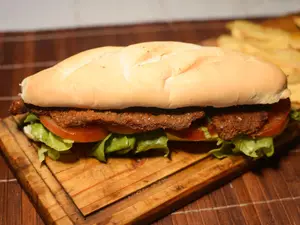 Sang.milanesa lechuga y tomate