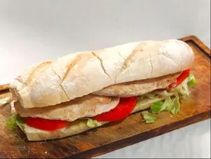 Sang. pollo lechuga y tomate