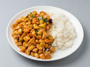 Arroz con pollo gong bao